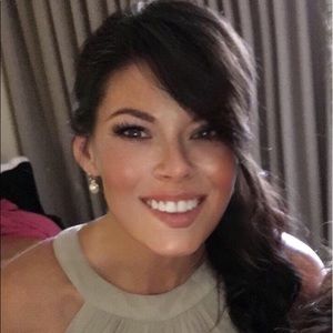 Meet your Posher, Leslie